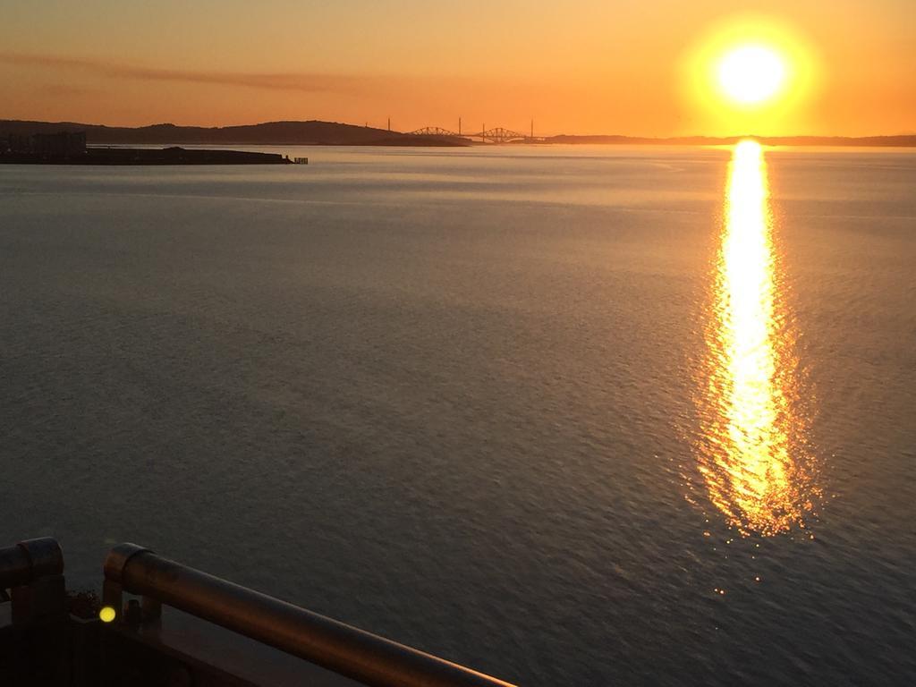 Edinburgh Western Harbour Екстериор снимка